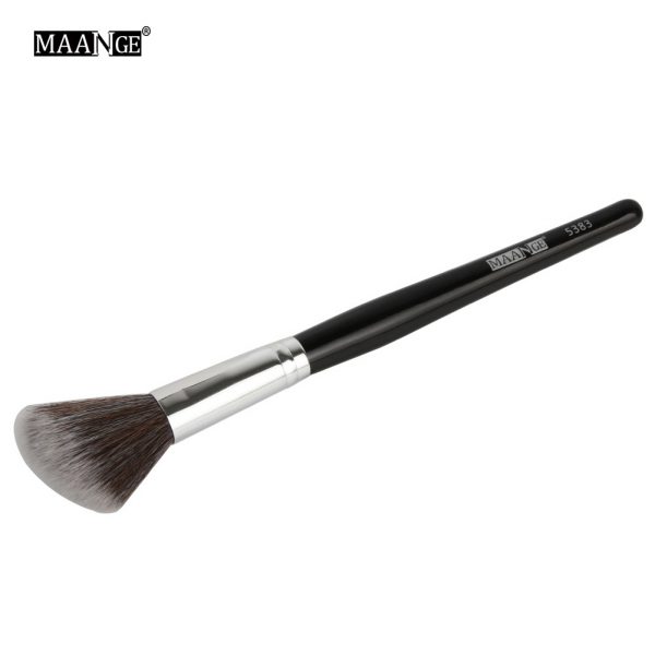 Oblique Blush Makeup Brush - Image 4